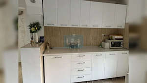 Apartament 3 camere | Zona Decebal | Strada Locotenent Călin | Etaj 1 - imagine 5