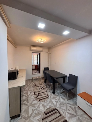 Inchiriez apartament 2 camere decomandat Craiovita Noua - imagine 7