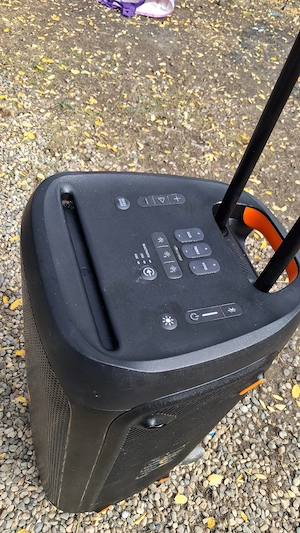 vand Jbl Rezista la Apa la praf originala 