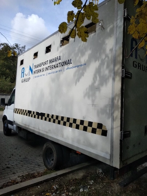 Vând sau schimb Iveco daily din 2005 2.8 turbo  - imagine 3