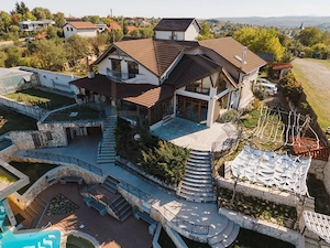 Proprietate exclusivistă în Feleacu - Reședință, evenimente, piscină   - imagine 6