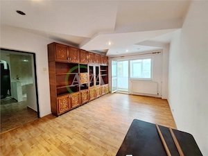 Apartament 2 camere decomandate, zona Energiei