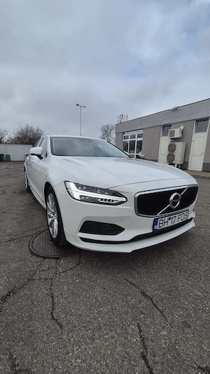 Volvo V90 D3 Momentum - imagine 8