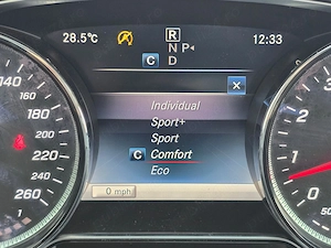 Mercedes Benz  E200 4MATIC  - imagine 6