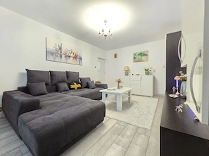 Apartament 2 camere decomandate IC Frimu etaj 1 renovat si mobilat - imagine 2