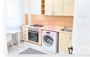 Vanzare apartament 3 camere Bd. Unirii stradal-Centru Civic - imagine 5