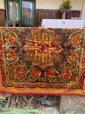 vand carpete si garnituri de pat persane, noi- Iran