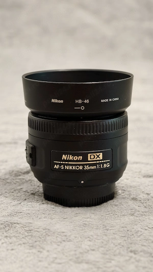 Nikon 35mm + filtru UV Polaroid + parasolar