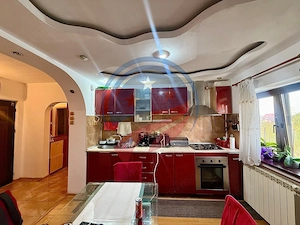 Apartament cu 2 camere de vânzare în Craiova – Cartier 1 Mai, 60 m - imagine 2