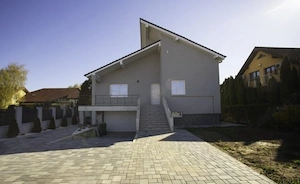 VILA IN SANTANDREI - imagine 2