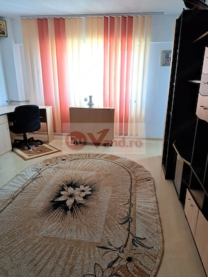 De inchiriat - apartament cu o camera, Gara, mobilat si utilat - 300 euro - imagine 2