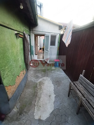 De inchiriat casa cu 2 camere, strada Romana, 300 euro - imagine 4