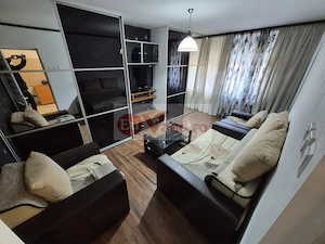 De inchiriat apartament cu 3 camere, etaj 3, Micro 16, 450 euro - imagine 3