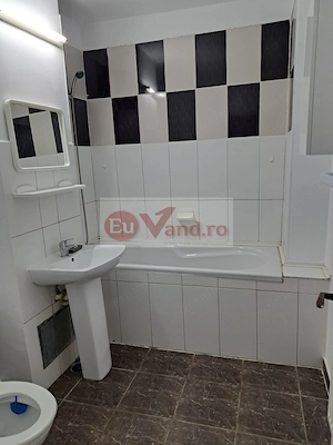 De inchiriat - apartament cu o camera, Gara, mobilat si utilat - 300 euro - imagine 6