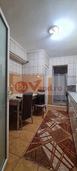 De vanzare apartament cu 2 camere, central, Bloc BR, et. 2, 76.000 euro - imagine 10