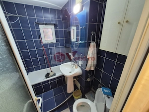 De inchiriat apartament cu 3 camere, etaj 3, Micro 16, 450 euro - imagine 5