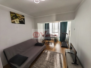 De inchiriat apartament spatios, 3 camere, pe Faleza, 850 euro - imagine 12