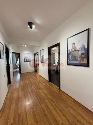 Apartament de lux cu panorama superba la Dunare - imagine 12