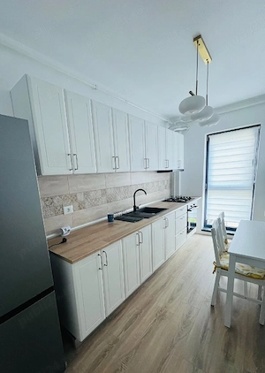 Închiriez apartament 2 camere Cristian  - imagine 4