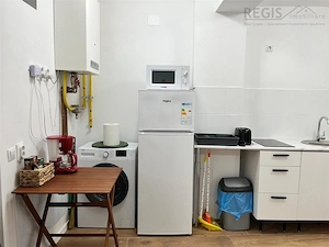 Apartament 2 camere la prima inchiriere,curte-zona Sinaia, centru - imagine 9