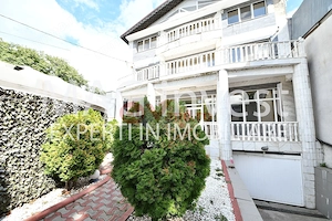 Exclusivitate - Vila P+2E - 15 camere, garaj - Mazepa 2, str. Al. Cernat - imagine 19