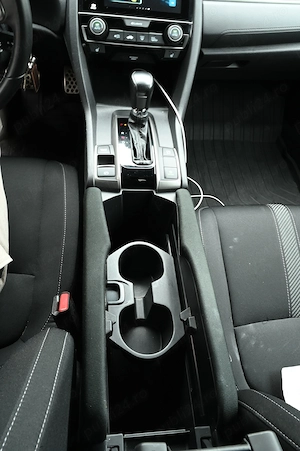 Honda Civic 2018 | 1.0 VTEC Turbo 129 CP | CVT | 106.000 km | Cameră + - imagine 7