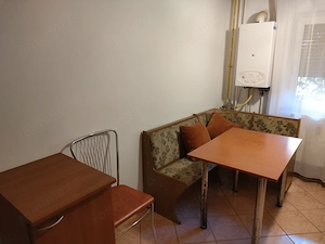 zona Girocului. decomandat, centrala proprie, parter - imagine 9