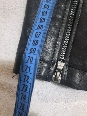 vind geaca piele noua nr 60