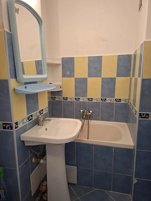 Inchiriez apartament 2 cam, Rogerius (str. Italiana) - imagine 7