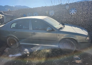 skoda octavia  - imagine 2