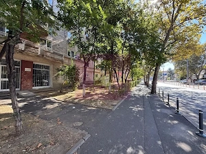 Apartament 3 camere cu vedere la Barbu Vacarescu