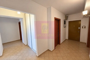 Apartament 4 camere cu garaj Calea Calarasi Decebal