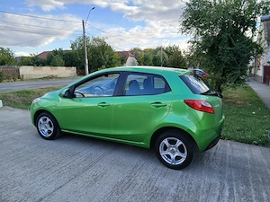 Mazda 2 an 2009 benzina 1.3 klima distribuție lanț adusă recent Germania 