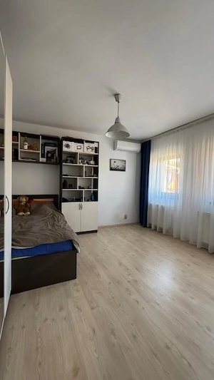 Vila superba individuala 217 mp construiti, 213 mp teren , Crinului, Rosu  - imagine 9