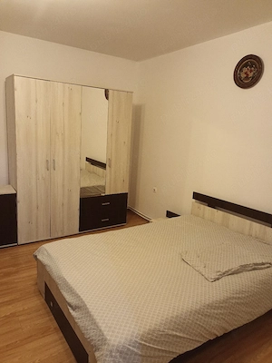 inchiriez apartament cu 1 camera la casa - imagine 2