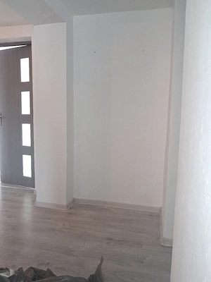 Casă renovată + 1500 mp teren în Orbeasca de Sus, poziție excelentă la 400 m de Penny Târg, gard BCA - imagine 8