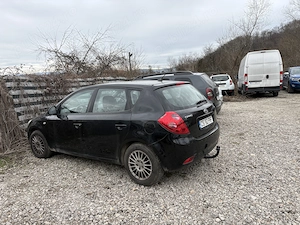 Vând Kia ceed 2010