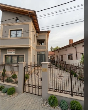 Casa noua 2019 Roman la gri + Garsoniera 20mp gata finisata + 100mp teren 