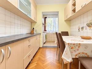 Apartament de vanzare cu 3 camere si boxa, parter inalt, zona Lipovei - imagine 6
