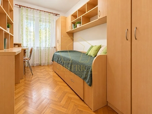 Apartament de vanzare cu 3 camere si boxa, parter inalt, zona Lipovei - imagine 3