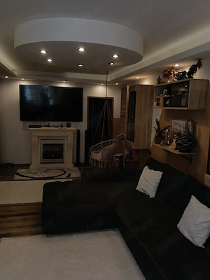 Se vinde apartament cu 4 camere modificat modern gata de mutat  - imagine 5