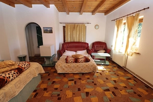 Vila turistica de vanzare in Zamora, Busteni - imagine 4