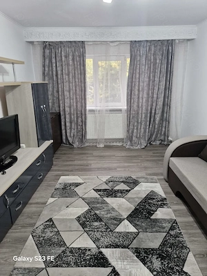 Propietar închiriez apartament 3 camere Fabrica de bere. - imagine 2