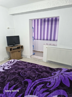 Propietar închiriez apartament 3 camere Fabrica de bere. - imagine 6
