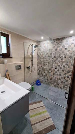 Casa cu teren generos, zona deal - imagine 7