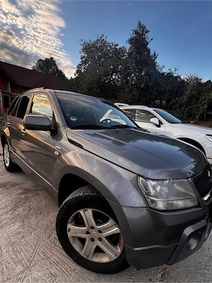 Suzuki Grand Vitara 1.9 DDiS 129 CP   2008  4x4   Manuală - imagine 4