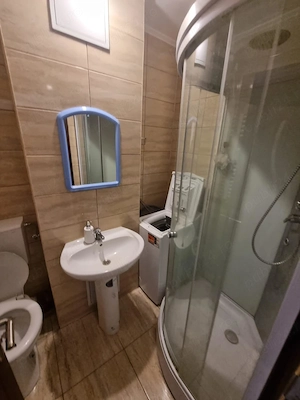 Garsoniera de inchiriat mobilata si utilata, in zona Panduri, Marriott, pretabil locuinta  - imagine 5
