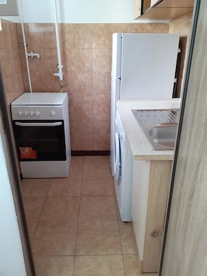 Vând apartament 2 camere  - imagine 4