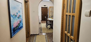 Vând Apartament 4 Camere - imagine 3