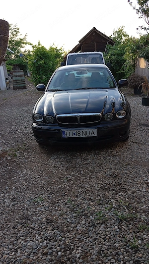 vând Jaguar x type 